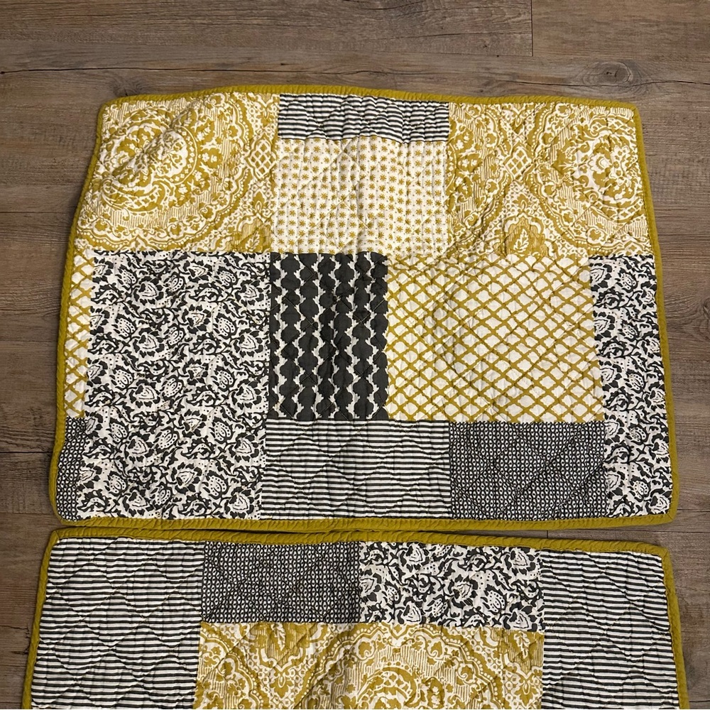 Patchwork Quilted Placemats - Yellow and Black - Picture 4 of 4
